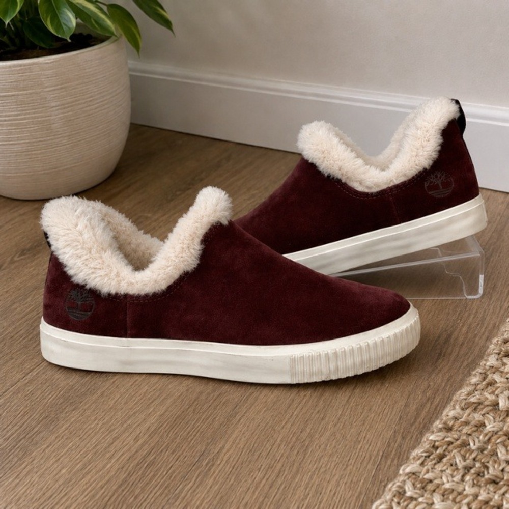 Timberland Skyla Bay Womens 8.5 Burgundy Suede Faux Fur Slip On Shoes
